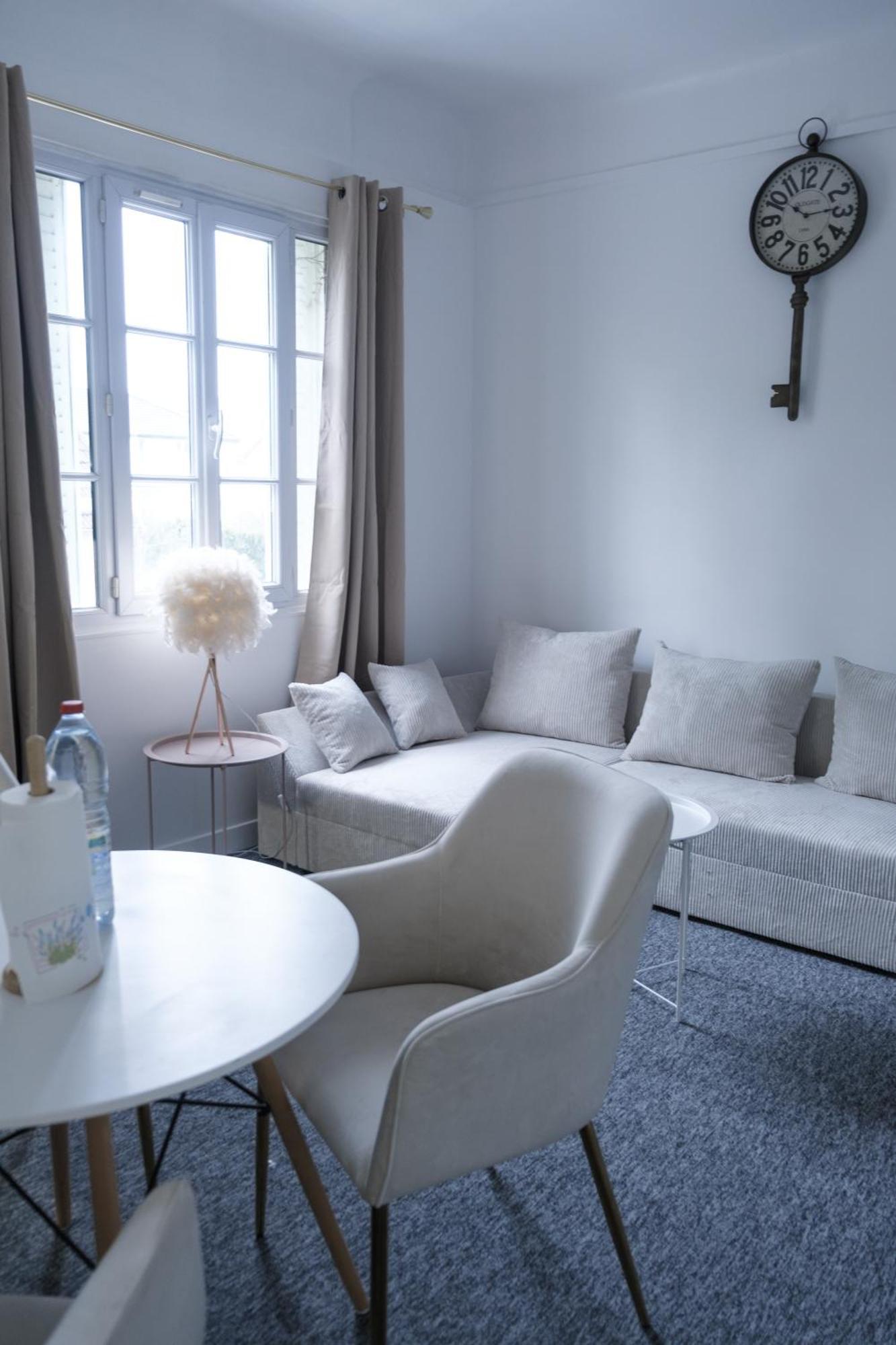 Residence Peace Le Bourget Eksteriør billede