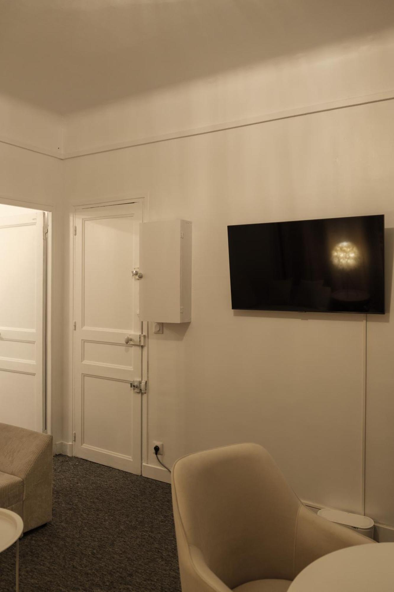 Residence Peace Le Bourget Eksteriør billede