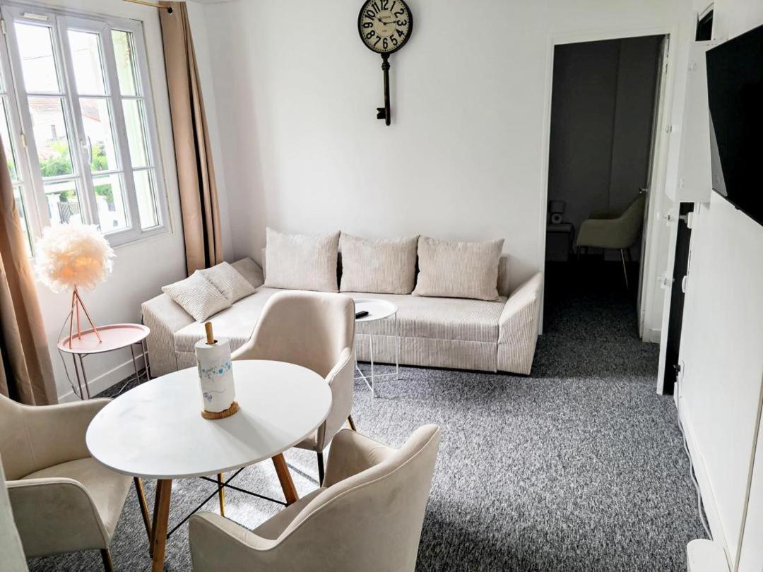 Residence Peace Le Bourget Eksteriør billede